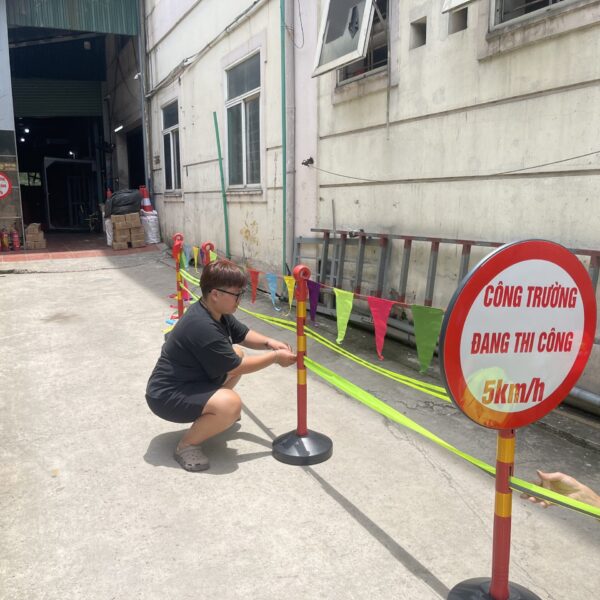 Cọc tiêu đa năng Nhật Quang đa dạng màu sắc , phù hợp được đa dạng các loại biển , đèn cảnh báo thân phản quang - z4608087296499 822b1f8341f8ffdc696bd34ebe08768