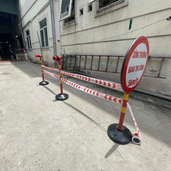 Cọc tiêu đa năng Nhật Quang đa dạng màu sắc , phù hợp được đa dạng các loại biển , đèn cảnh báo thân phản quang - z4608087309926 3b3b510b99fd5ac1f04b2ada52de4b5