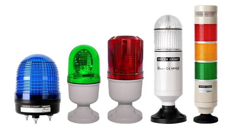 Đèn cảnh báo giao thông LED cho công trường: lựa chọn an toàn và hiệu quả